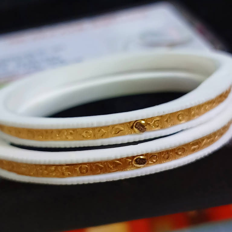 (GSB22) RAJLAXMI PLAIN THOKAI HALLMARK 22KT GOLD RAJKOT SAKHA BADHANO APPROX. WGT: 0.600 GM (NOT FOR REGULAR USE- ONLY OCCASION PURPOSE)