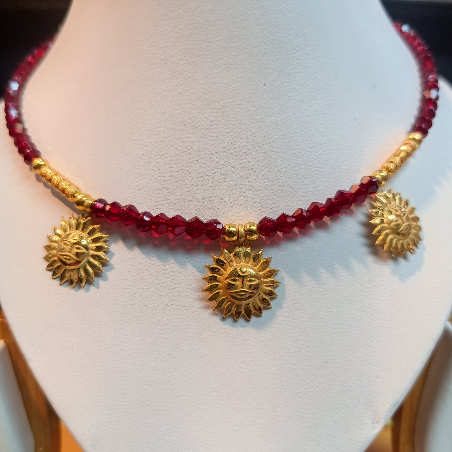 (RP) WGT: 0.760 GM APPROX KDM GOLD SELIHAR BIG SUN DESIGN 1 PIECE WITH ADJUSTABLE TASSEL (50 TONCH) FOR GIFT PURPOSE.
