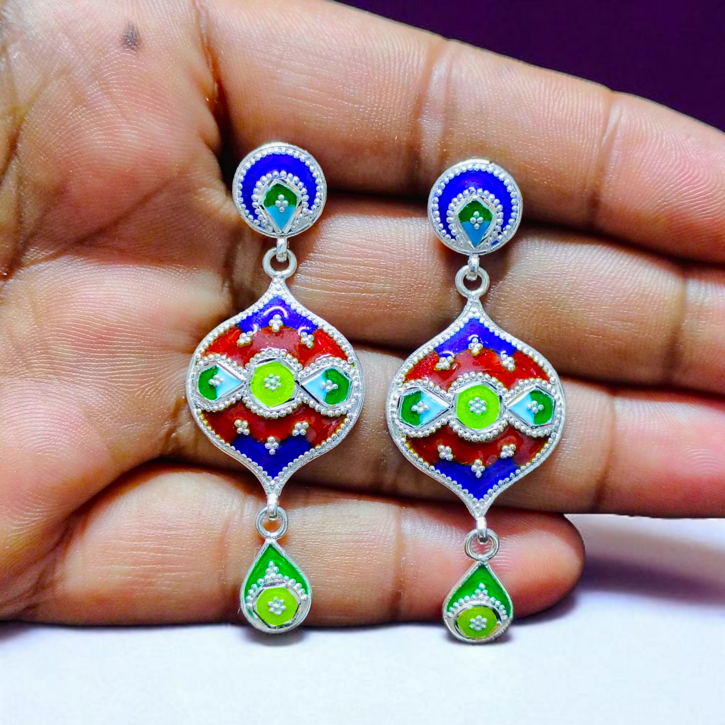 (PREMIUM JEWELLERY) CERTIFIED HALLMARK 925 SILVER HASULI NECKLACE 1 PIECE WITH EARRINGS (MINAKARI MANIPUR DESIGN) APPROX WGT: 41.100 GM (1 PIECE) FOR BEAUTIFUL WOMEN (SOLD ON MRP BY RAJLAXMI).