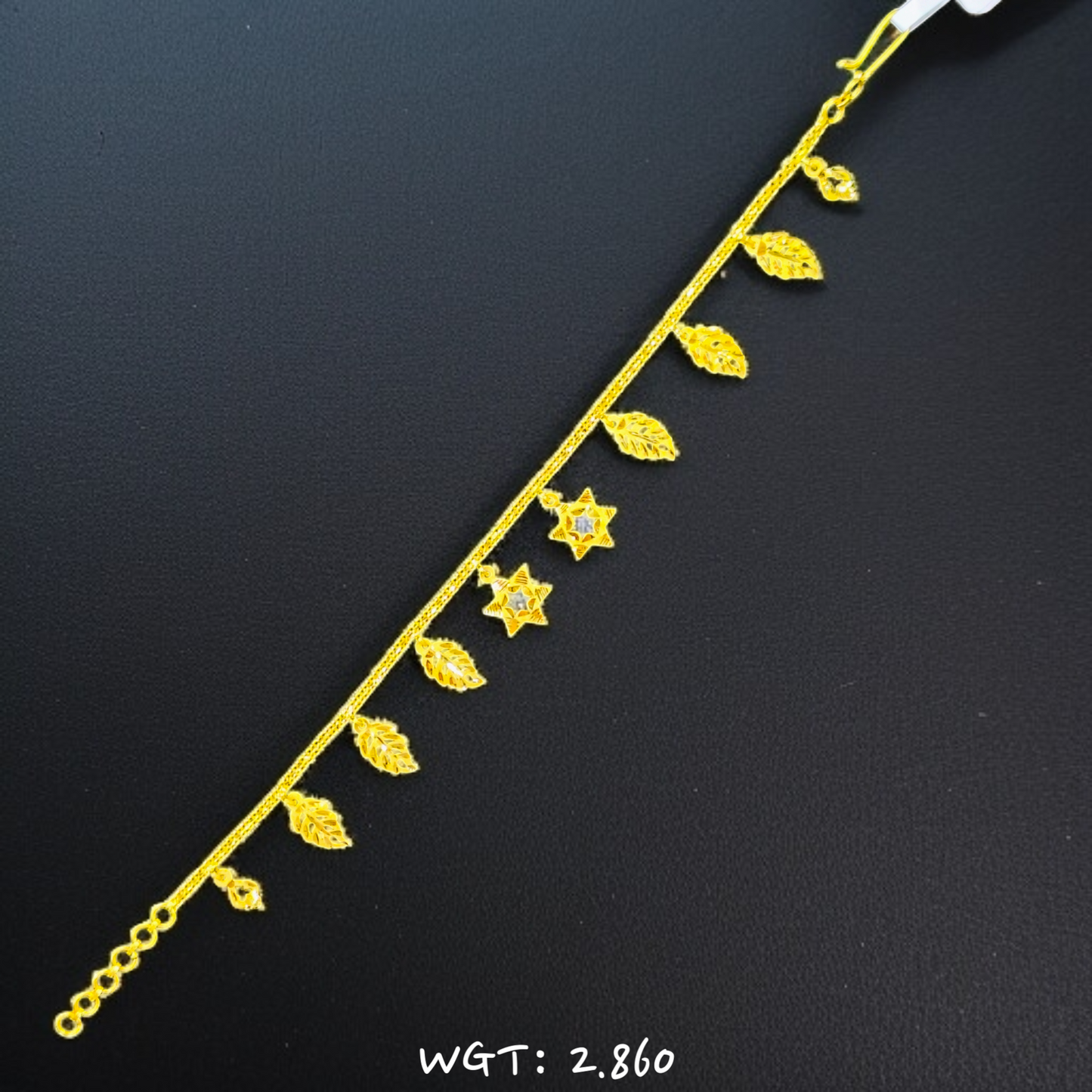 TRJ SIZE- ADJUSTABLE WGT: 2.860 GM APPROX HUID HALLMARK 22KT GOLD WRISTLET 1 PIECE FOR WOMEN.