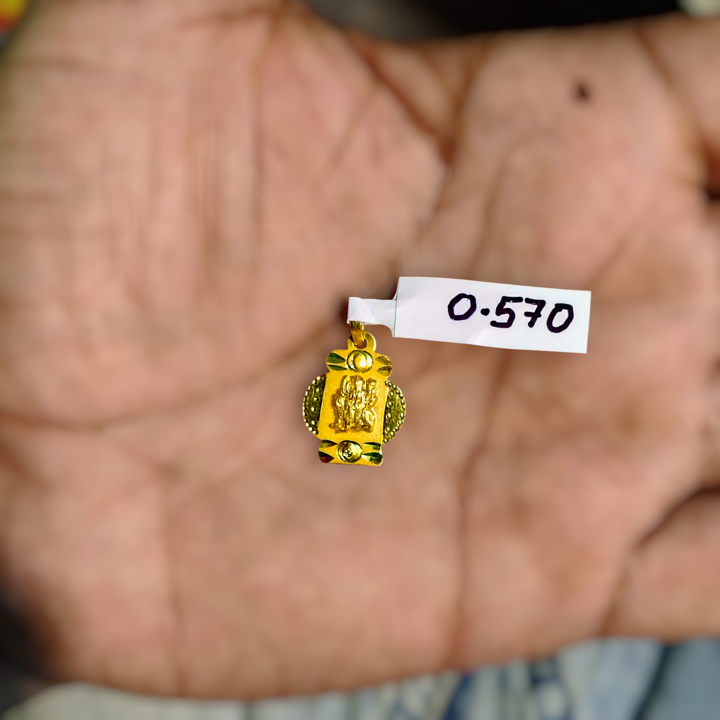 (GLKD) LOCKET WGT: 0.570 GM APPROX KDM GOLD LOCKET 1 PIECE (50 TONCH) WITH ADJUSTABLE TASSEL FOR GIFTING PURPOSE (CHAIN NOT INCLUDED).