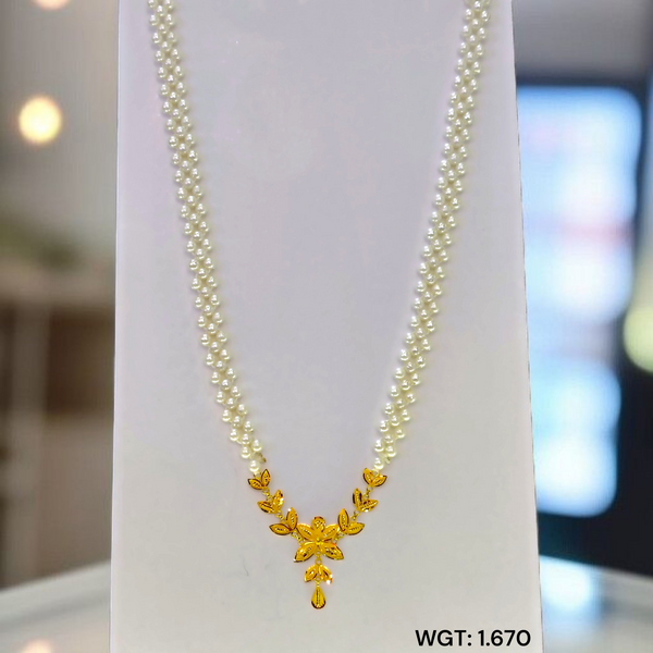 RAJLAXMI WGT: 1.670 GM APPROX HUID HALLMARK 22KT GOLD MOTI SITAHAR 1 PIECE WITH ADJUSTABLE TASSEL.