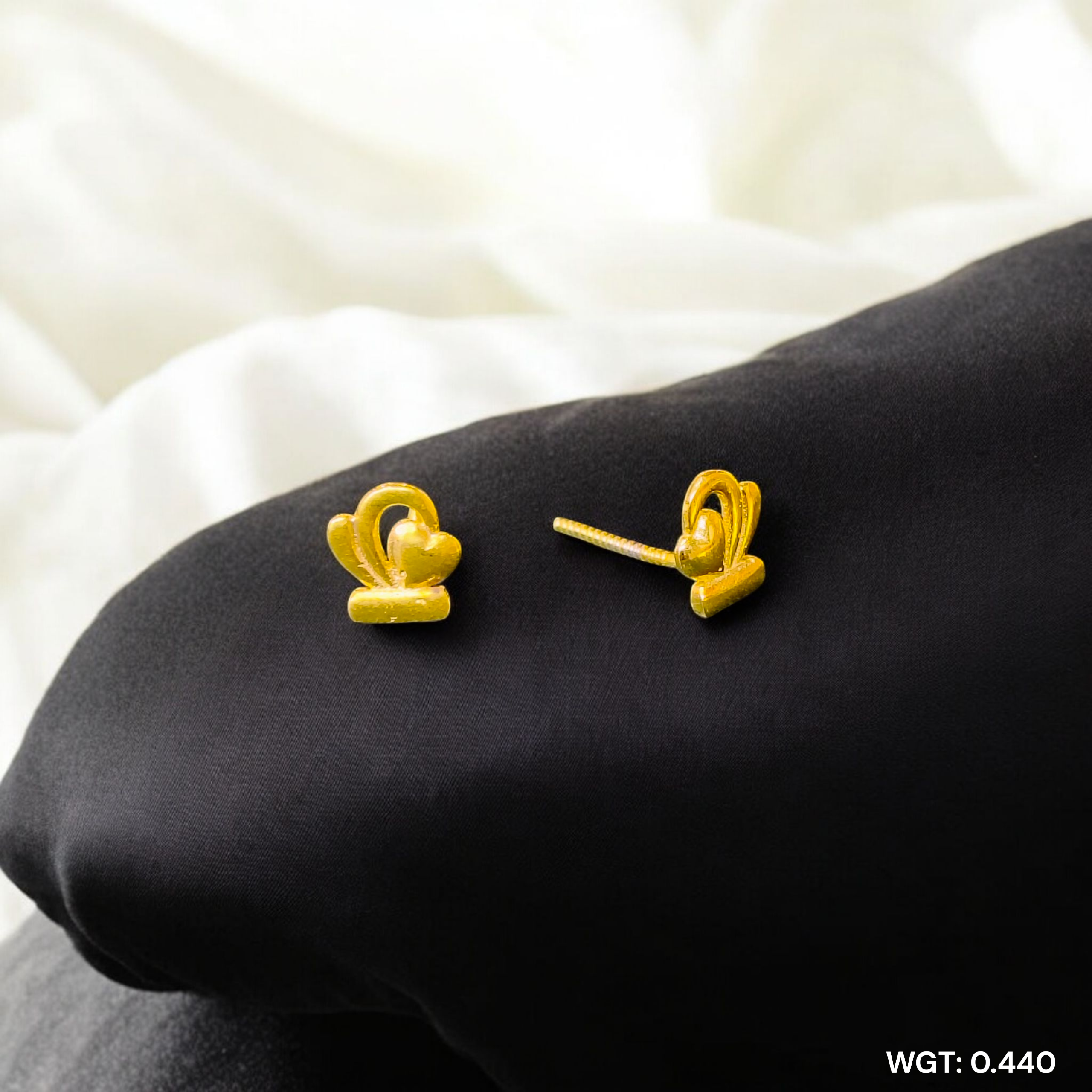 (GSE9) TRJ BABY TOPS WGT: 0.440 GM APPROX BIS CERTIFIED HUID HALLMARK 9KT GOLD STUD EARRINGS FOR WOMEN 1 PAIR FOR REGULAR USE.