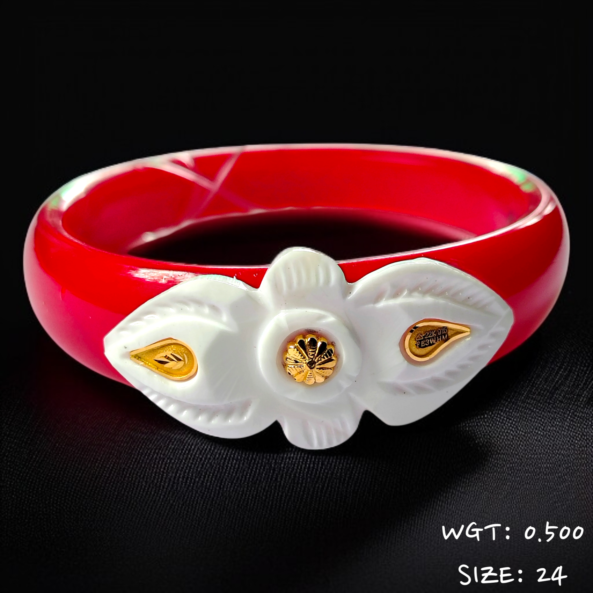 (TSP) TILOTAMA SAKHA POLA (SIZE: 24) WGT: 0.500 GM APPROX. HUID HALLMARK 22KT GOLD POLA BANGLES 1 PIECE FOR GIFTING.(NP)