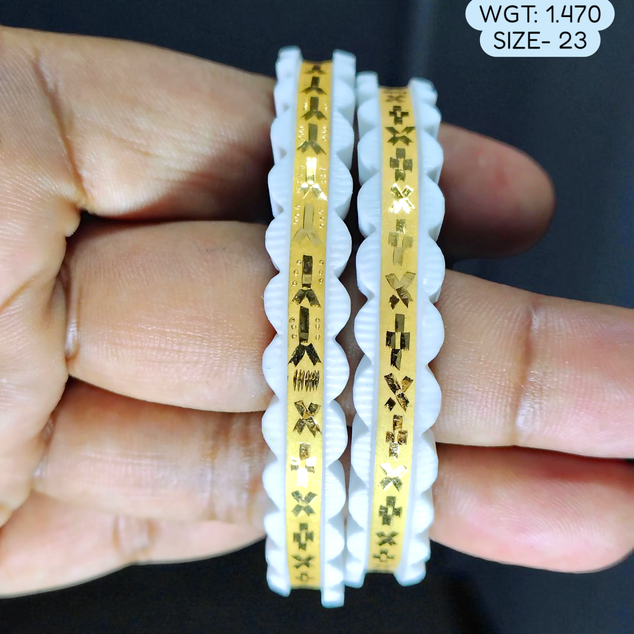 (GSB22) TRJ (SIZE: 23) WGT: 1.470 GM APPROX HUID HALLMARK 22KT GOLD SAKHA BADHANO BANGLES 1 PAIR DESIGN FOR REGULAR USE.