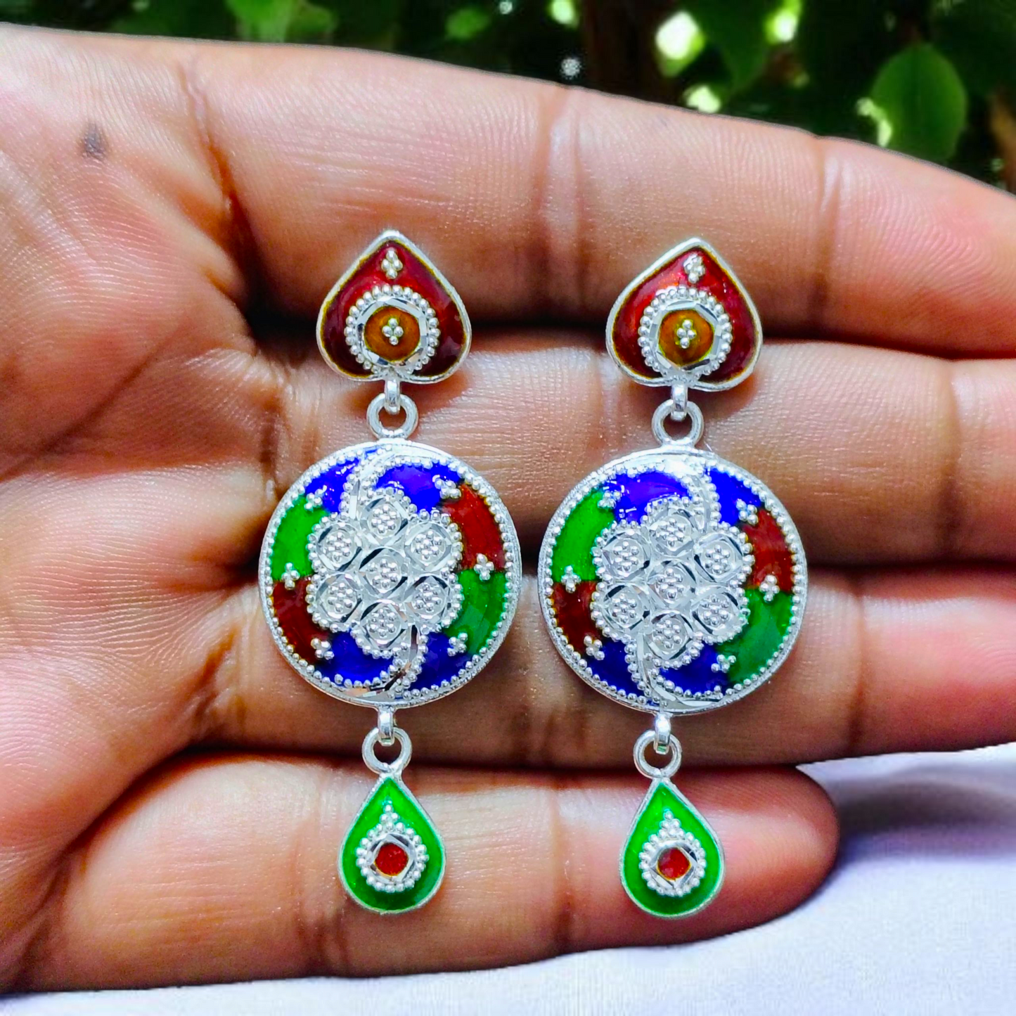 (PREMIUM JEWELLERY) CERTIFIED HALLMARK 925 SILVER HASULI NECKLACE 1 PIECE WITH EARRINGS (MINAKARI MANIPUR DESIGN) APPROX WGT: 41.700 GM (1 PIECE) FOR BEAUTIFUL WOMEN (SOLD ON MRP BY RAJLAXMI).
