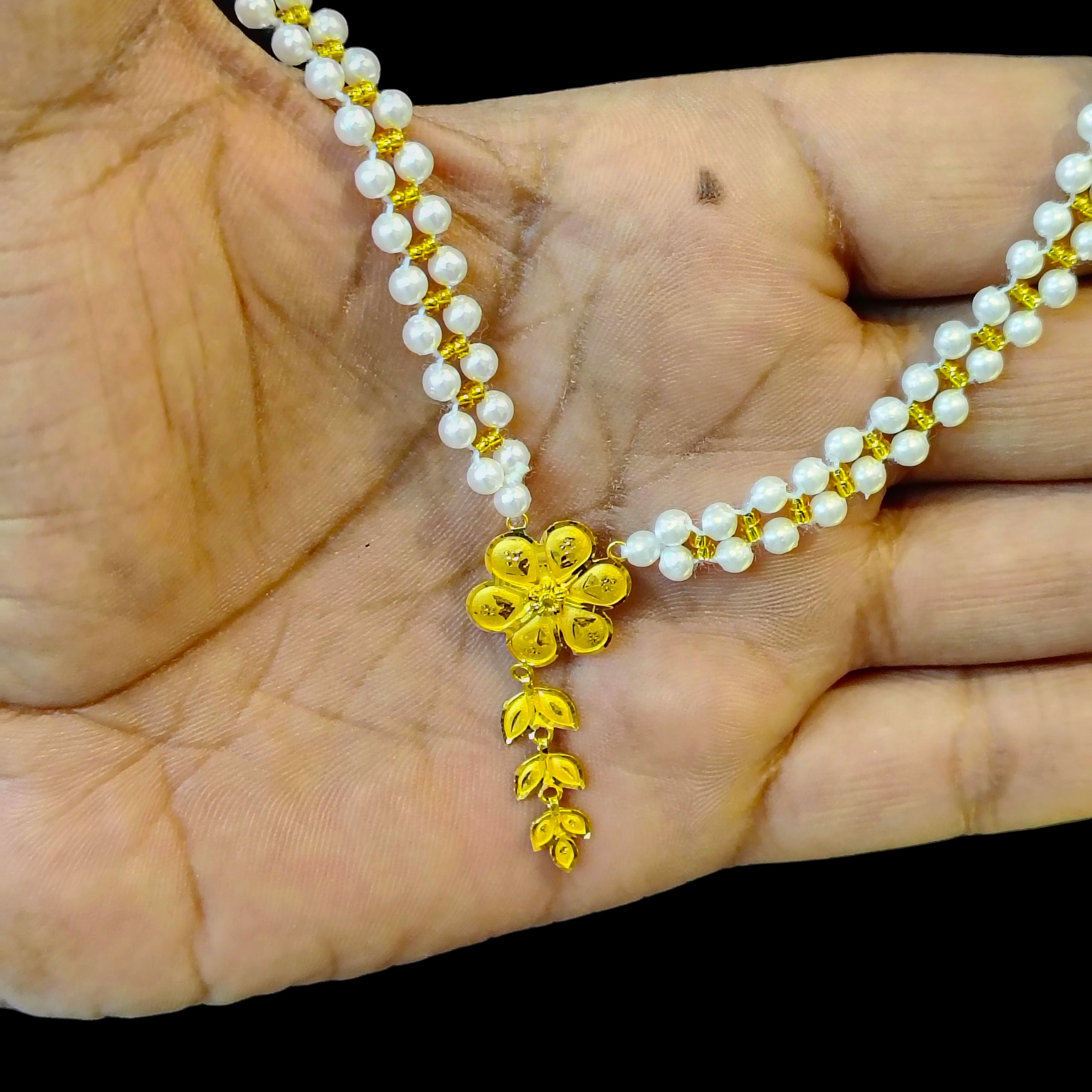 (GMP22) BIS CERTIFIED WGT: 0.850 GM APPROX HUID HALLMARK 916 22KT GOLD MOTI PENDANT 1 PIECE FOR YOUR BEAUTIFUL WIFE.