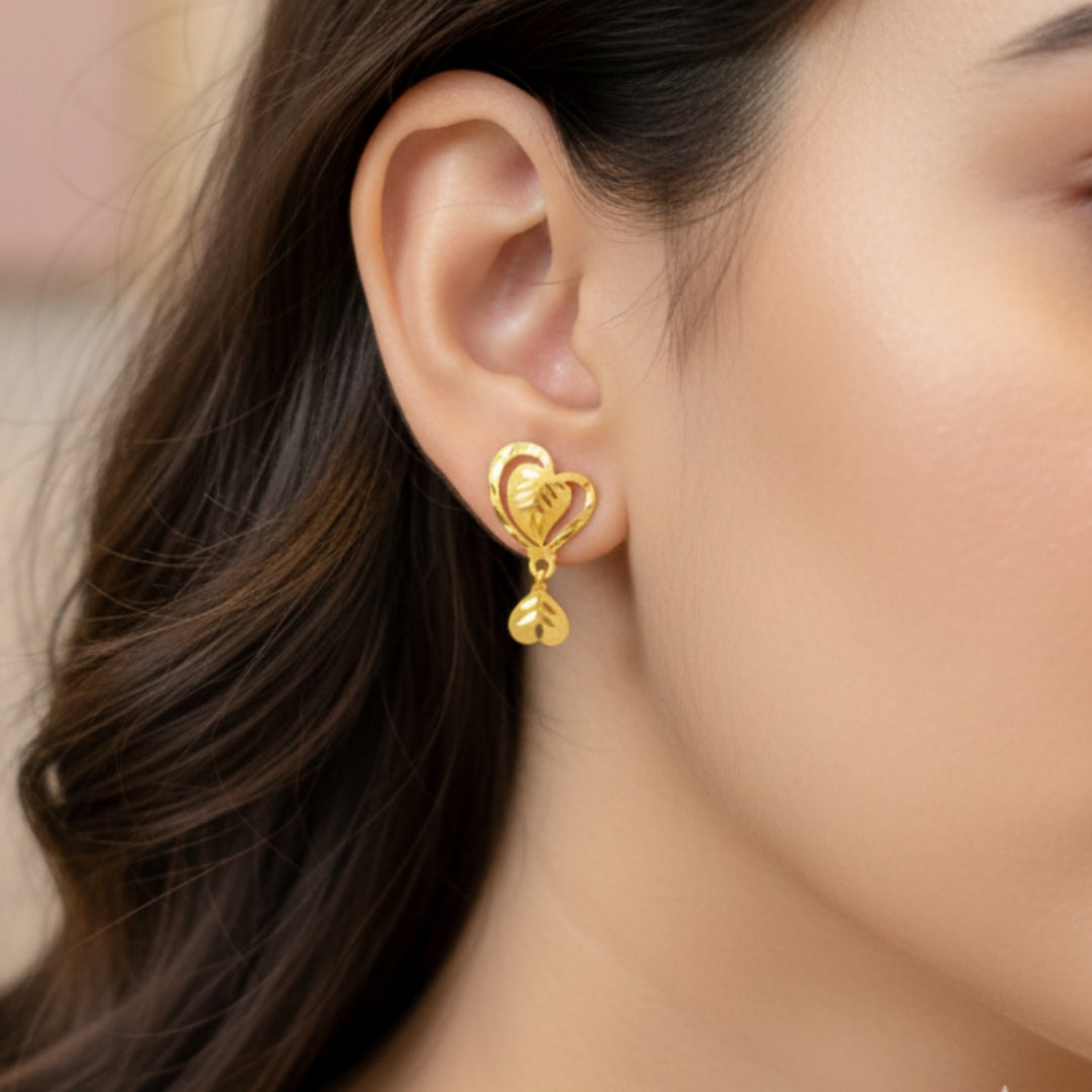 (GSE22) BIS CERTIFIED WGT: 0.590 GM APPROX HUID HALLMARK 916 22KT GOLD TOPS 1 PAIR FOR WOMEN.