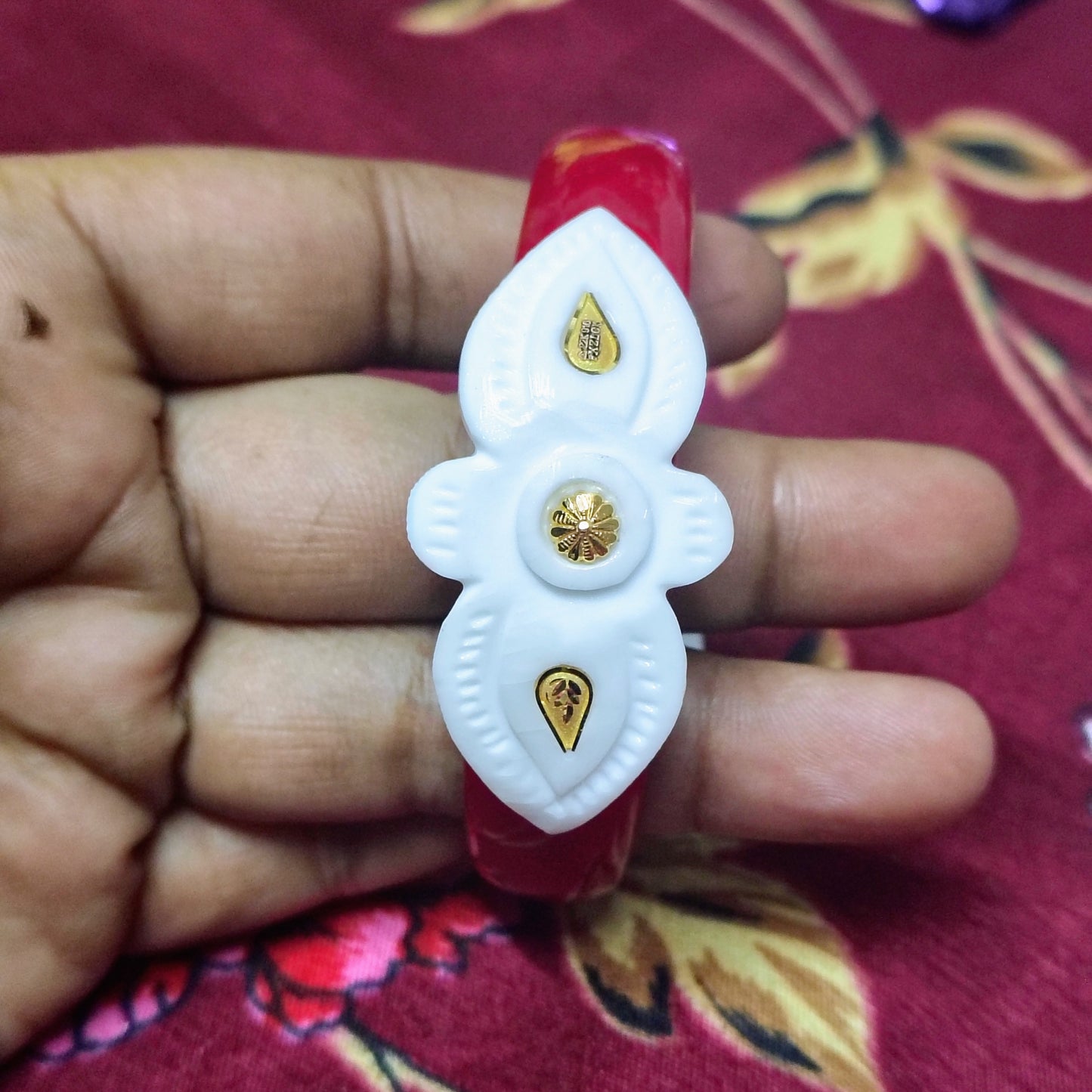 TILOTAMA SAKHA POLA (SIZE: 25) WGT: 0.500 GM APPROX. HUID HALLMARK 22KT GOLD POLA BANGLES 1 PIECE FOR GIFTING.(NP)