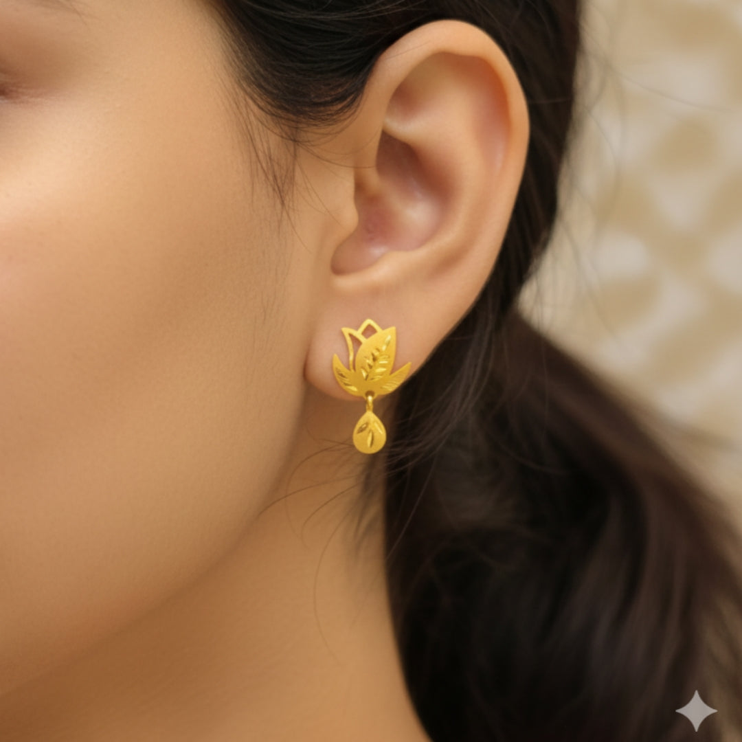 (GSE22) BIS CERTIFIED WGT: 0.620 GM APPROX HUID HALLMARK 916 22KT GOLD TOPS 1 PAIR FOR WOMEN.