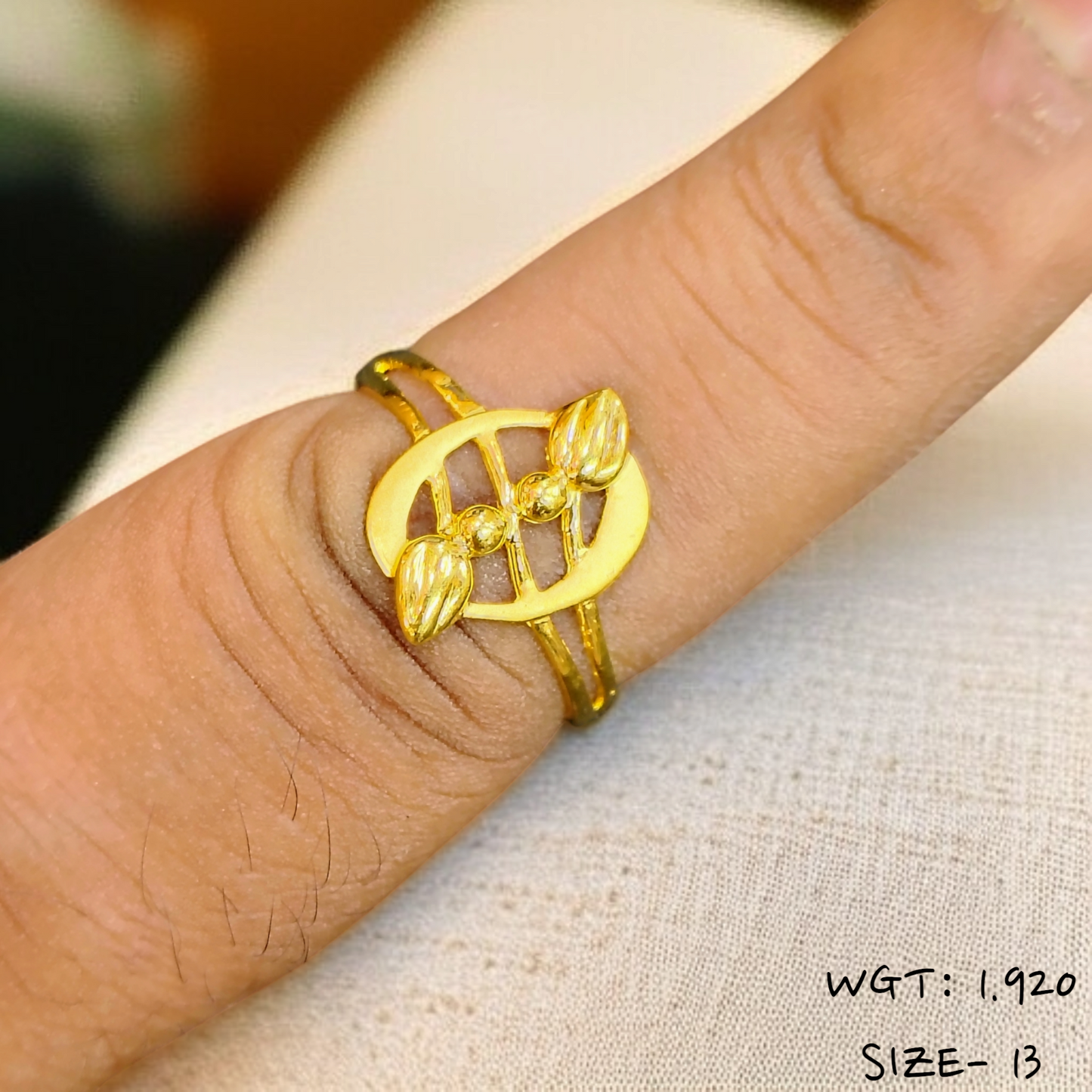 TRJ (SIZE: 13) WGT: 1.920 GM APPROX 22KT HUID HALLMARK GOLD RING FOR WOMEN 1 PIECE.