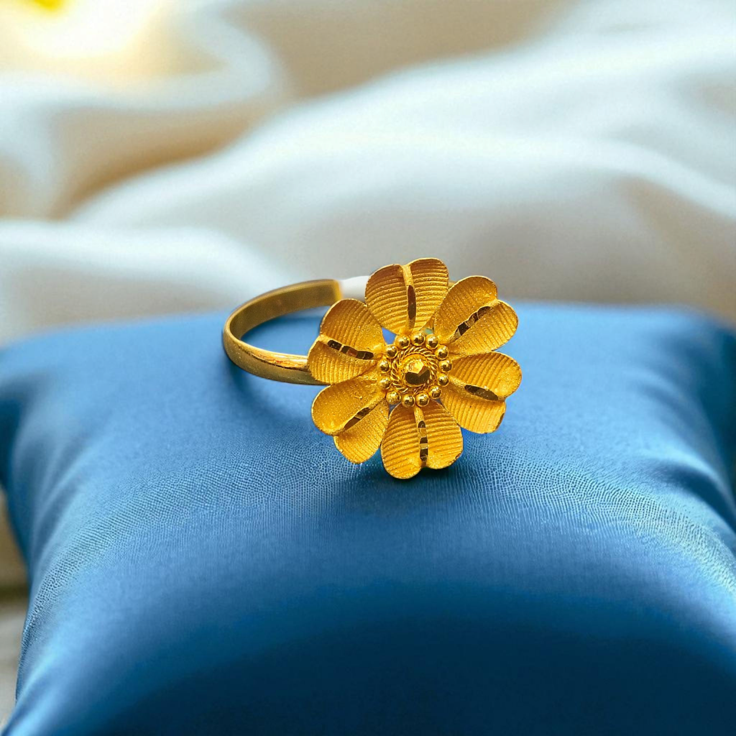 GLFR22) FLOWER DESIGN HUID HALLMARK 22KT GOLD RING PIECE FOR