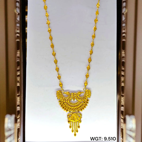 RAJLAXMI WGT: 9.510 GM APPROX HUID HALLMARK 22KT GOLD SITAHAR 1 PIECE WITH ADJUSTABLE TASSEL.