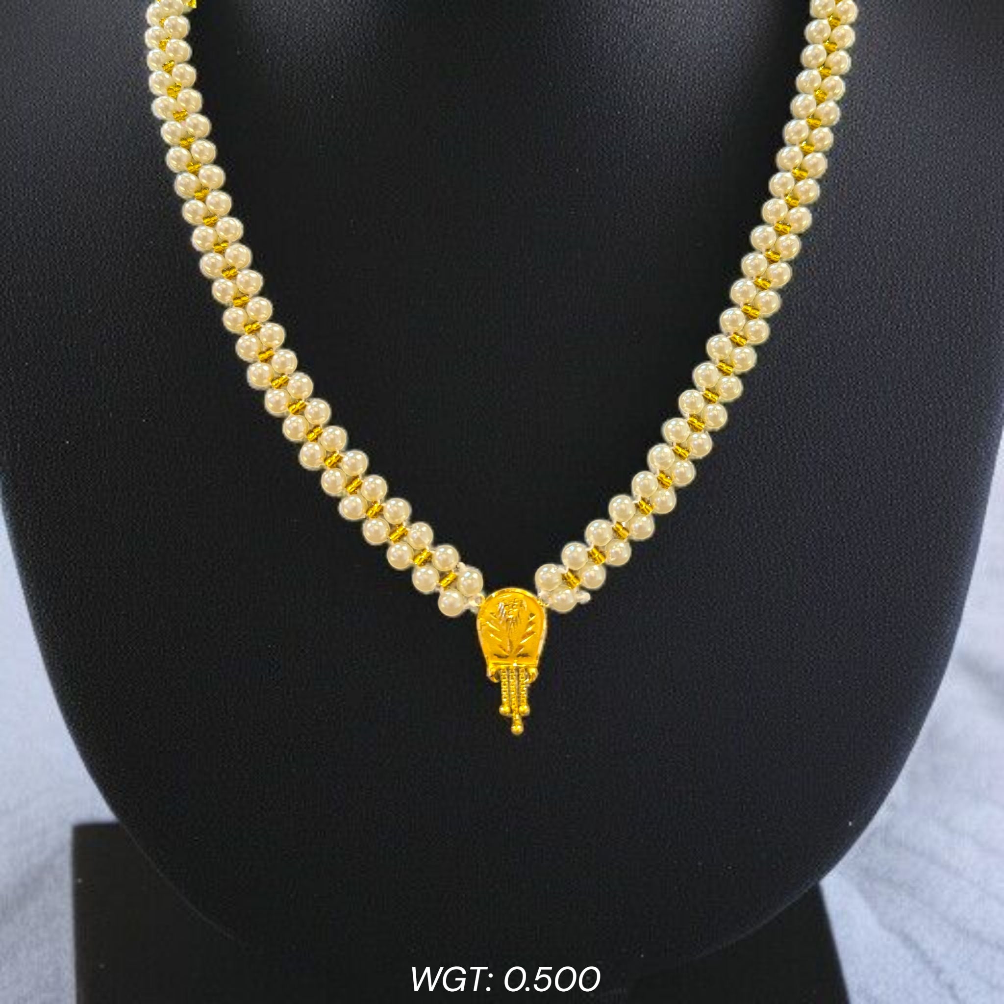 (GMP22) BIS CERTIFIED WGT: 0.500 GM APPROX HUID HALLMARK 916 22KT GOLD MOTI PENDANT 1 PIECE FOR YOUR BEAUTIFUL WIFE.
