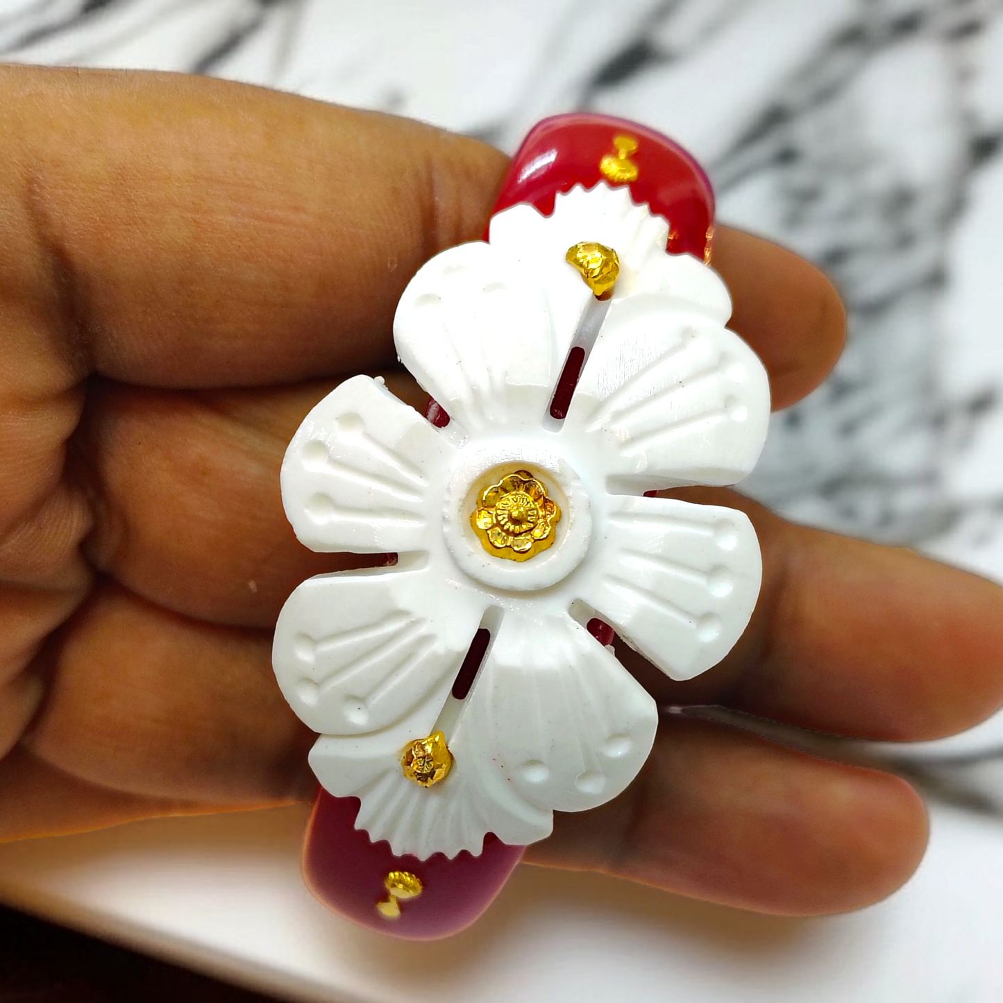 TILOTAMA SAKHA POLA (SIZE: 23) WGT: 0.300 GM APPROX. HUID HALLMARK 22KT GOLD POLA BANGLES 1 PIECE FOR GIFTING.(NP)