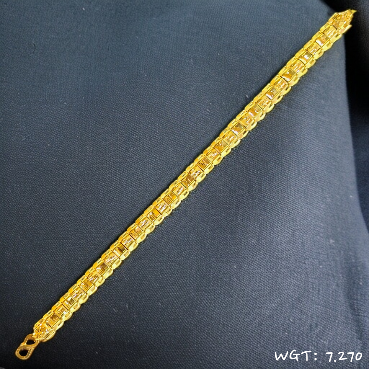 TRJ LILZKA 8" INCH WGT: 7.270 GM APPROX HUID HALLMARK 22KT GOLD WRISTLET 1 PIECE FOR UNISEX STYLE.