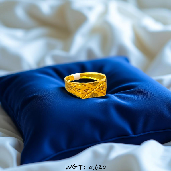 (GBJ) TRJ WGT: 0.620 GM APPROX 22KT HUID HALLMARK GOLD BABY FINGER RING 1 PIECE FOR RICE CEREMONY & BIRTHDAY.