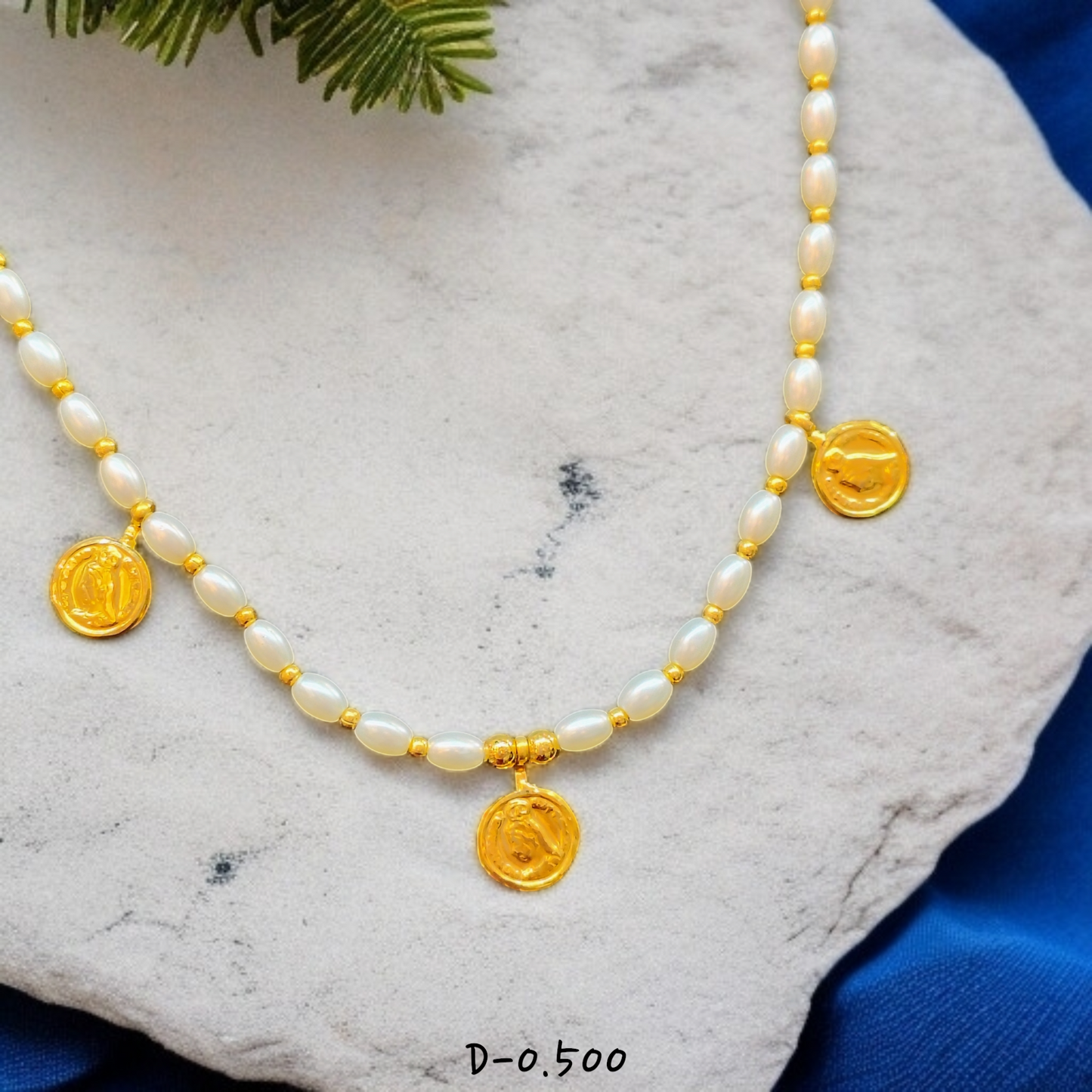 SMALL GINI DESIGN (WGT: 0.500 GM APPROX) KDM GOLD SELIHAR 1 PIECE WITH MOTI TASSEL (50 TONCH) BEST FOR GIFT IN MARRIAGE.