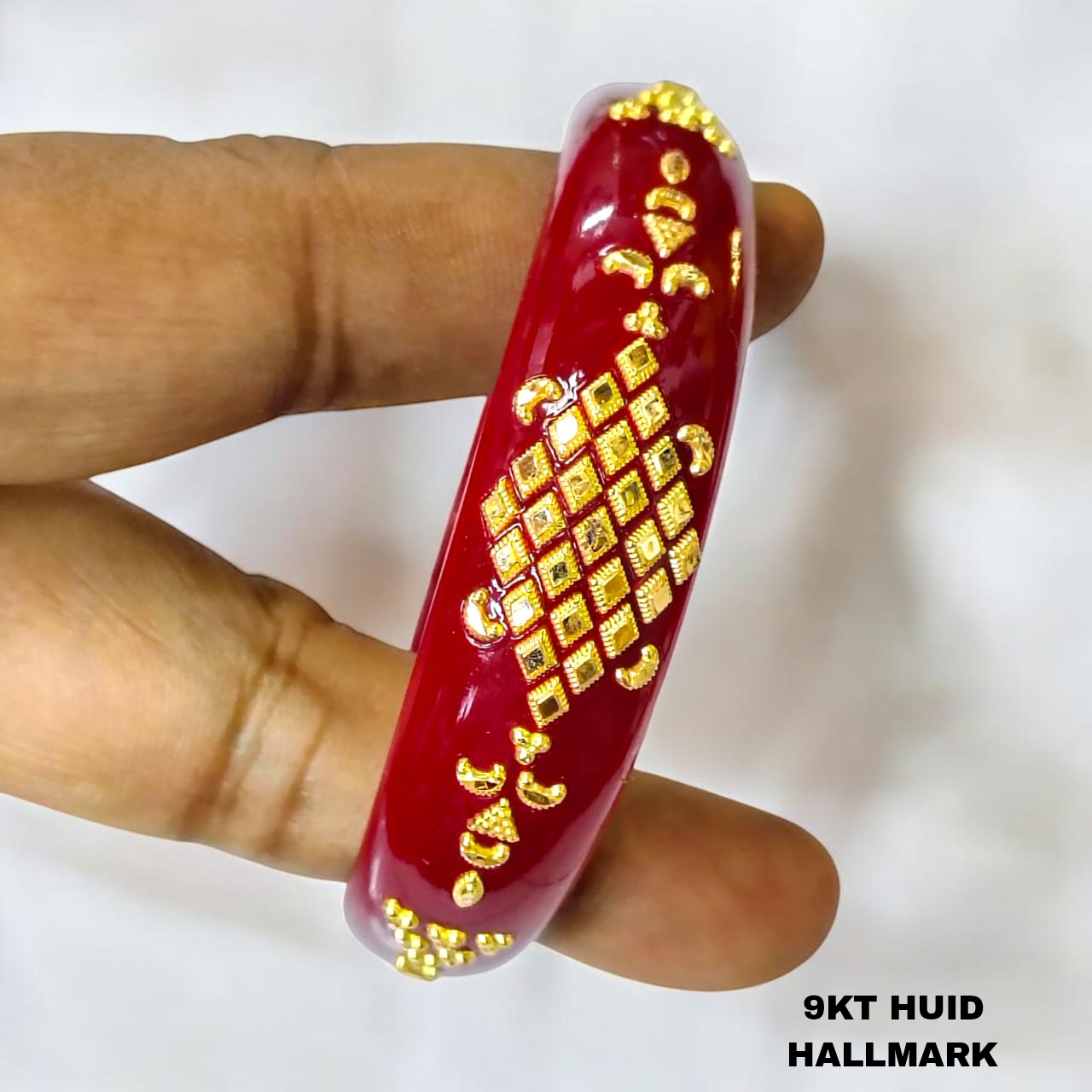 (GBP9) RED COLOUR CERTIFIED HUID HALLMARK 9KT GOLD BRACELET POLA 1 PIECE FOR MARRIED WOMEN (REGULAR USE) APPROX WGT: 0.600 GM SOLD ON MRP BY TRJ.