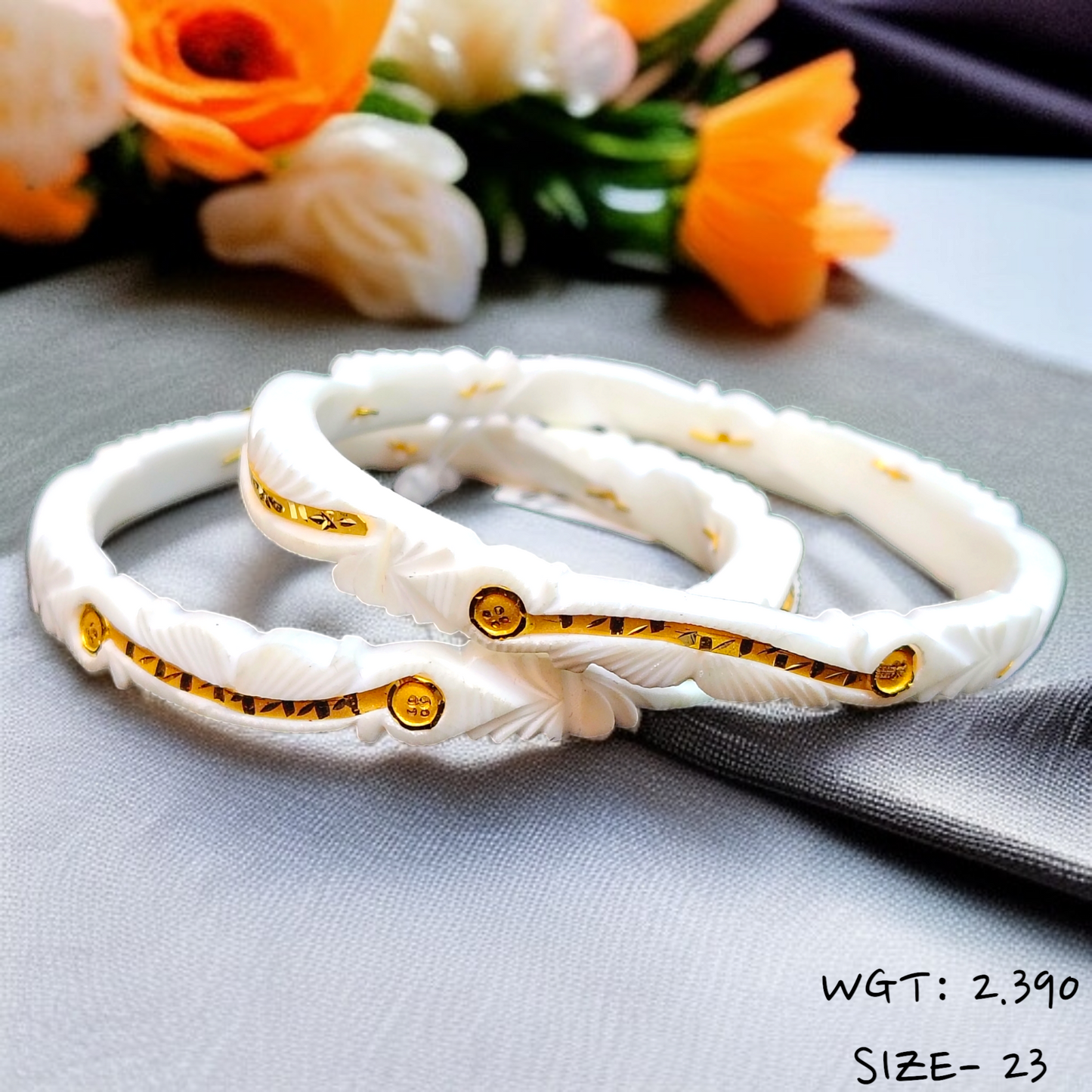 TRJ (SIZE: 23) WGT: 2.390 GM APPROX HUID HALLMARK 22KT GOLD SAKHA BANGLES 1 PAIR DESIGN FOR REGULAR USE.