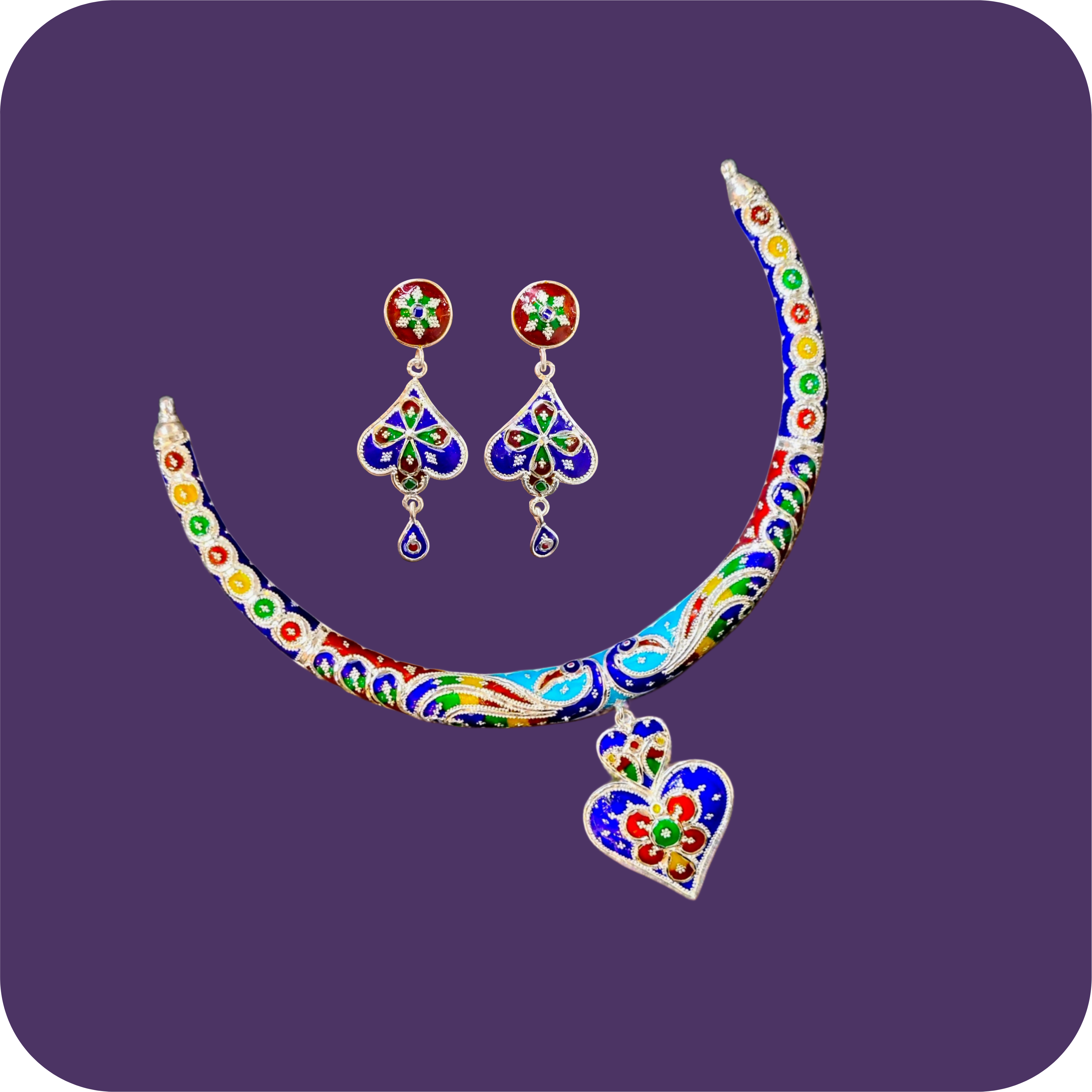 SILVER NECKLACE