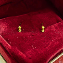 GOLD TOPS- (1KCJU6)-(7M7AYJ) (WGT: 0.410 GM APPROX) BIS CERTIFIED HUID HALLMARK 375 9KT GOLD TOPS 1 PAIR BEST FOR MARRIAGE GIFT.