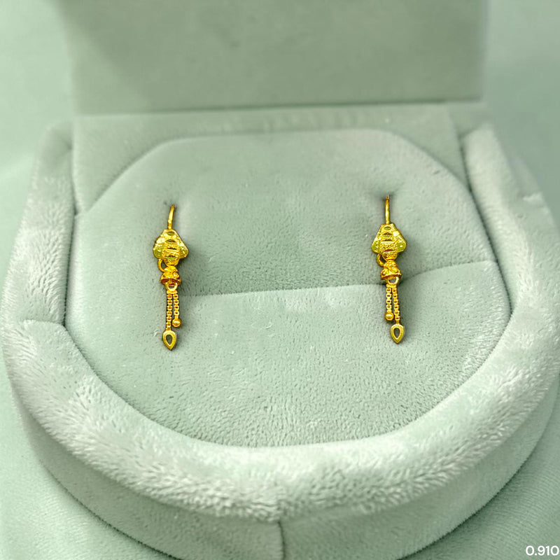 GOLD TOPS- (PKWQQG)-(CER334) (WGT: 0.910 GM APPROX) BIS CERTIFIED HUID HALLMARK 375 9KT GOLD TOPS 1 PAIR BEST FOR MARRIAGE GIFT.