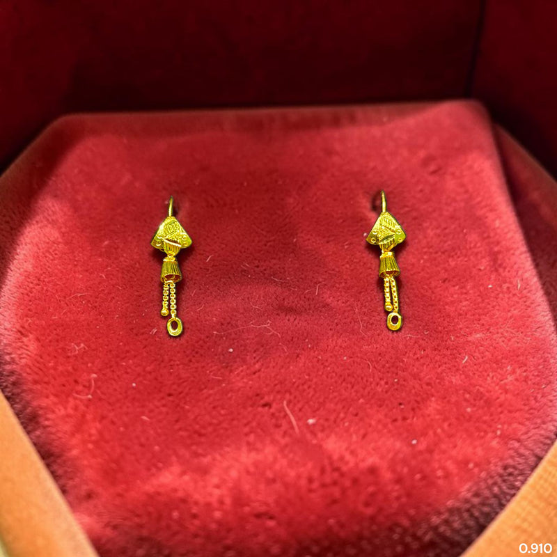 GOLD TOPS- (6I5NZZ)-(DYMT8P) (WGT: 0.910 GM APPROX) BIS CERTIFIED HUID HALLMARK 375 9KT GOLD TOPS 1 PAIR BEST FOR MARRIAGE GIFT.
