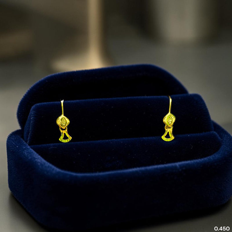 GOLD TOPS- (2TVSBQ)-(T4NTT8) (WGT: 0.450 GM APPROX) BIS CERTIFIED HUID HALLMARK 375 9KT GOLD TOPS 1 PAIR BEST FOR MARRIAGE GIFT.