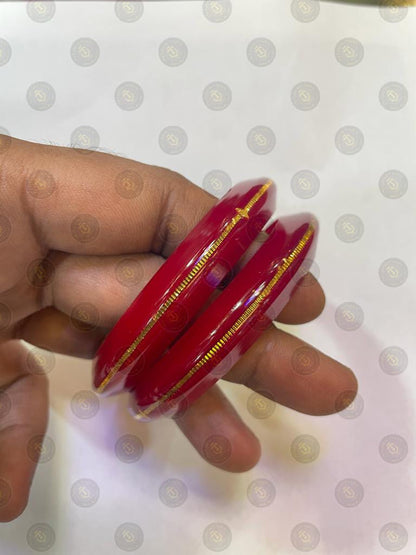 RED HUID HALLMARK 22KT GOLD KANKAN POLA BANGLES (LAMINATED) 1 PAIR APPROX. WGT: 0.150 GM WITH PURITY CARD (NON EXCHANGEABLE)