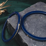 BLUE LITES VERSION HUID HALLMARK 916 22KT সোনার পোলা Bdhano Bangles ভাইরাল পোলা (লেমিনেটেড) 1 জোড়া প্রায়। WGT: 0.100 GM। বিশুদ্ধতা কার্ডের সাথে (অবিনিময়যোগ্য) 
