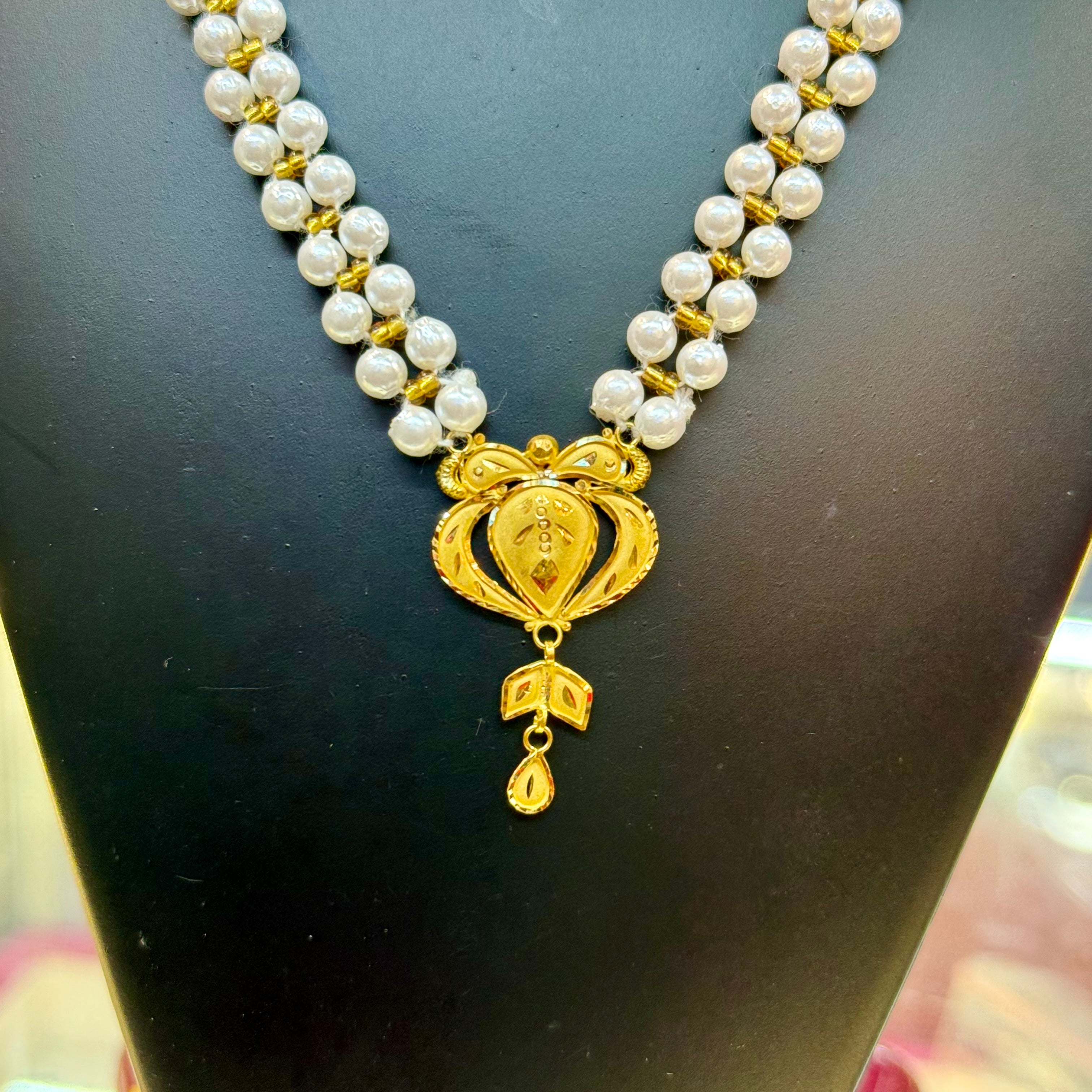 GOLD PENDANT ID-QN8VQU (GMP22) WGT: 0.870 GM APPROX CERTIFIED BIS HUID HALLMARK 916 22KT GOLD MOTI PENDANT 1 PIECE FOR WOMEN.