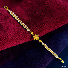 GOLD MOTI WRISTLET- (H4PEK6) (WGT: 0.600 GM APPROX) BIS CERTIFIED HUID HALLMARK 375 9KT GOLD WRISTLET (BRACELET) WITH MOTI CHAIN FOR WOMEN (ADJUSTABLE SIZE).