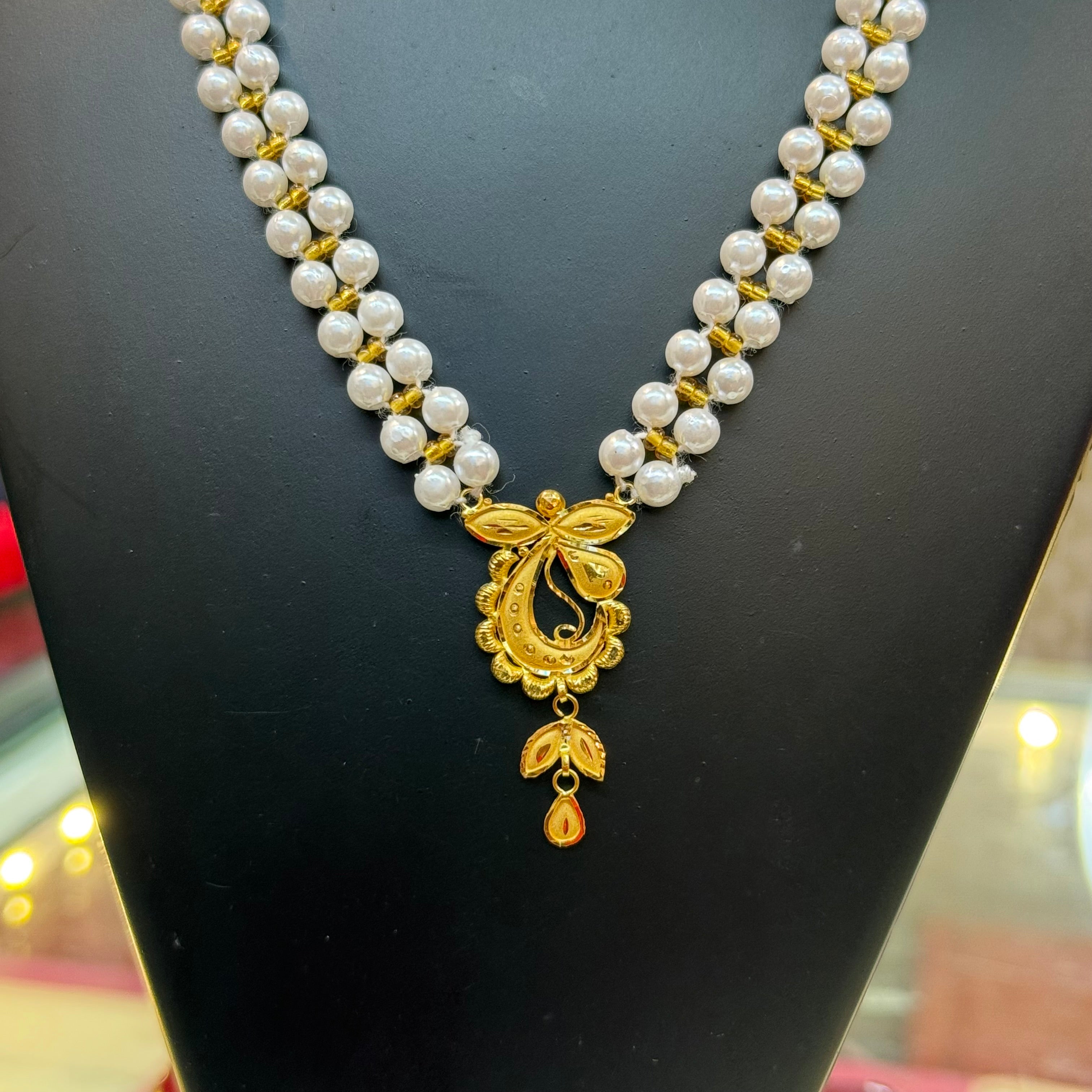 GOLD PENDANT ID-TUPAAX (GMP22) WGT: 0.880 GM APPROX CERTIFIED BIS HUID HALLMARK 916 22KT GOLD MOTI PENDANT 1 PIECE FOR WOMEN.