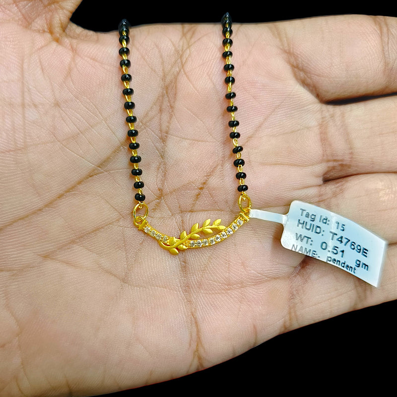 GPM9K- (T4769E) (WGT: 0.510 GM APPROX) BIS CERTIFIED HUID HALLMARK 375 9KT GOLD PENDANT FOR WOMEN 1 PIECE WITH FREE MANGALSUTRA & TASSEL.