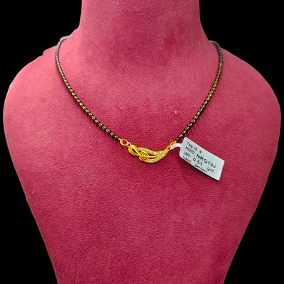 GPM9K- (NRQ19J) (WGT: 0.510 GM APPROX) BIS CERTIFIED HUID HALLMARK 375 9KT GOLD PENDANT FOR WOMEN 1 PIECE WITH FREE MANGALSUTRA & TASSEL.