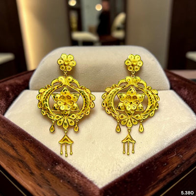 GOLD EARRINGS- (8BSGPL)-(P7YI58) (WGT: 5.380 GM APPROX) BIS CERTIFIED HUID HALLMARK 9KT GOLD EARRINGS 1 PAIR FOR WOMEN (BEST FOR GIFT IN MARRIAGE).