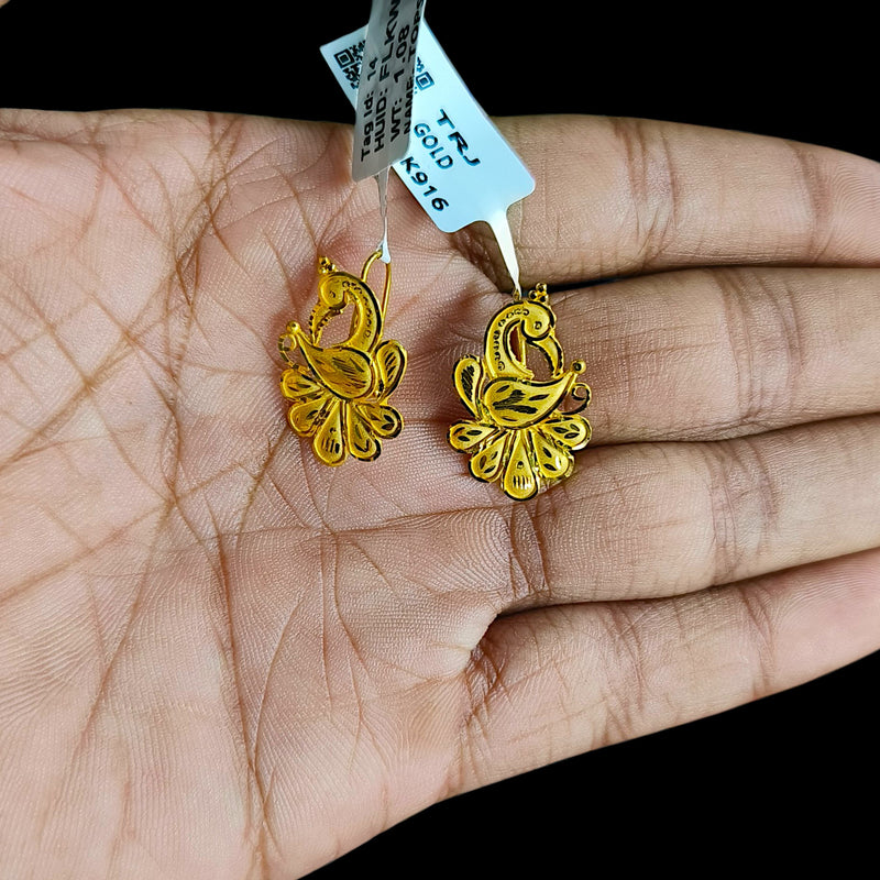 GOLD TOPS- (4MMKSE)-(FLKWDS) (WGT: 2.180 GM APPROX) BIS CERTIFIED HUID HALLMARK 916 22KT GOLD SAFETIPIN EARRINGS 1 PAIR FOR WOMEN.