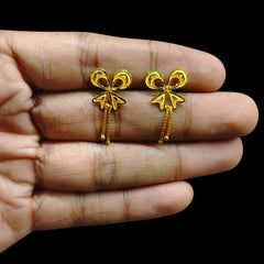 GOLD TOPS- (ZK7FGH)-(DCC7UZ) (WGT: 1.260 GM APPROX) BIS CERTIFIED HUID HALLMARK 916 22KT GOLD TOPS 1 PAIR FOR WOMEN.
