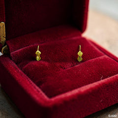 GOLD TOPS- (I8XYJC)-(Q6NPA3) (WGT: 0.420 GM APPROX) BIS CERTIFIED HUID HALLMARK 375 9KT GOLD TOPS 1 PAIR BEST FOR MARRIAGE GIFT.