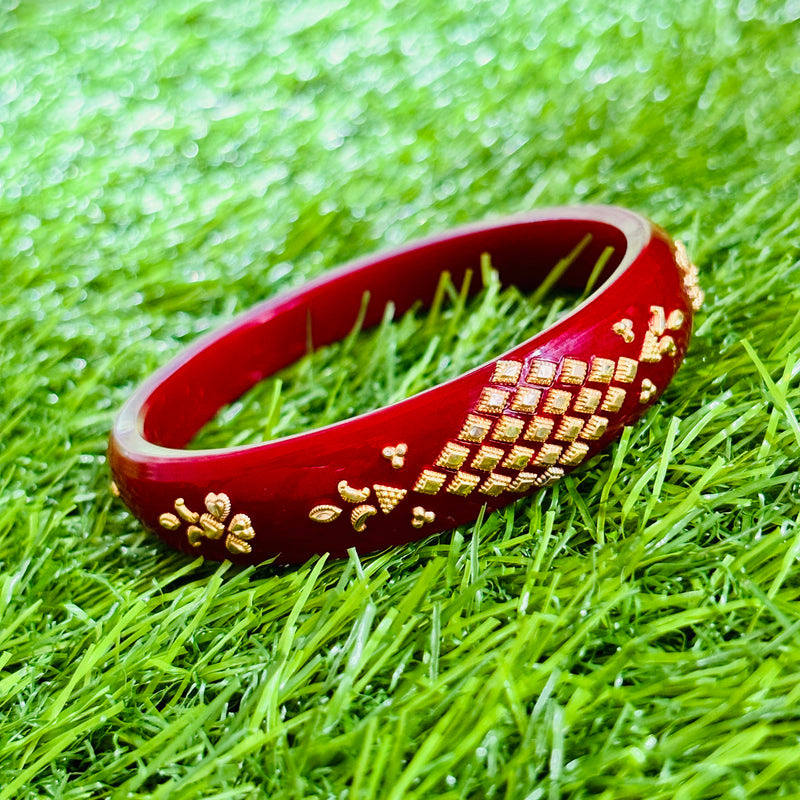 RAJLAXMI (MTO) MORPHY DESIGN RED COLOUR (50 TONCH) KDM GOLD BRACELET POLA 1 PIECE FOR MARRIED WOMEN (REGULAR USE) APPROX WGT: 0.400 GM SOLD ON MRP BY MAHALAXMI.