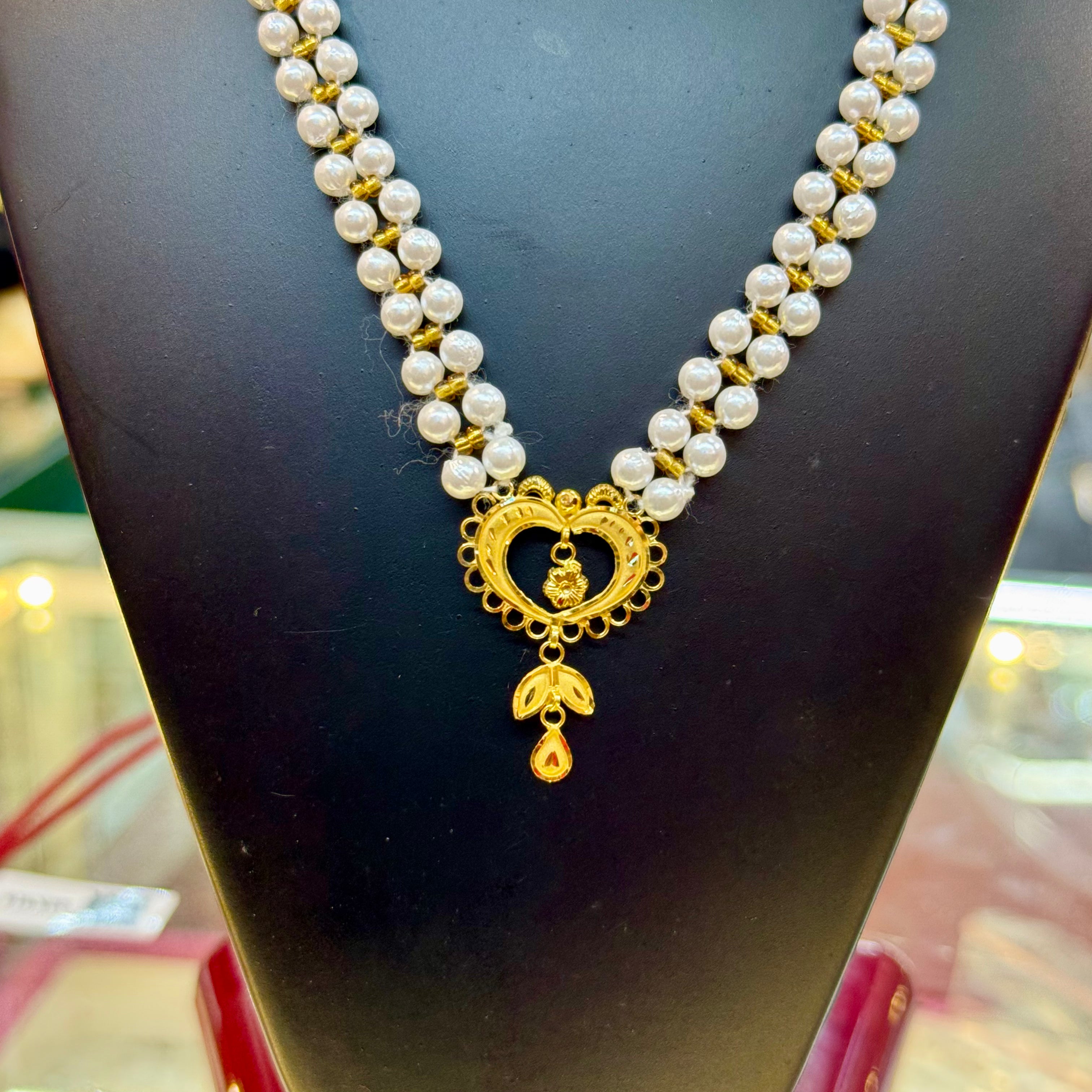 GOLD PENDANT ID-9ZM1SV (GMP22) WGT: 0.850 GM APPROX CERTIFIED BIS HUID HALLMARK 916 22KT GOLD MOTI PENDANT 1 PIECE FOR WOMEN.