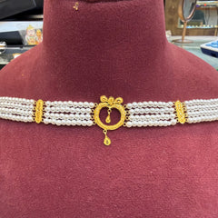 GMC22K- (WGT: 1.600 GM APPROX) BIS CERTIFIED HUID HALLMARK 916 22KT GOLD MOTI CHOKER 1 PIECE WITH FREE ADJUSTABLE TASSEL.(GSLYZ4)