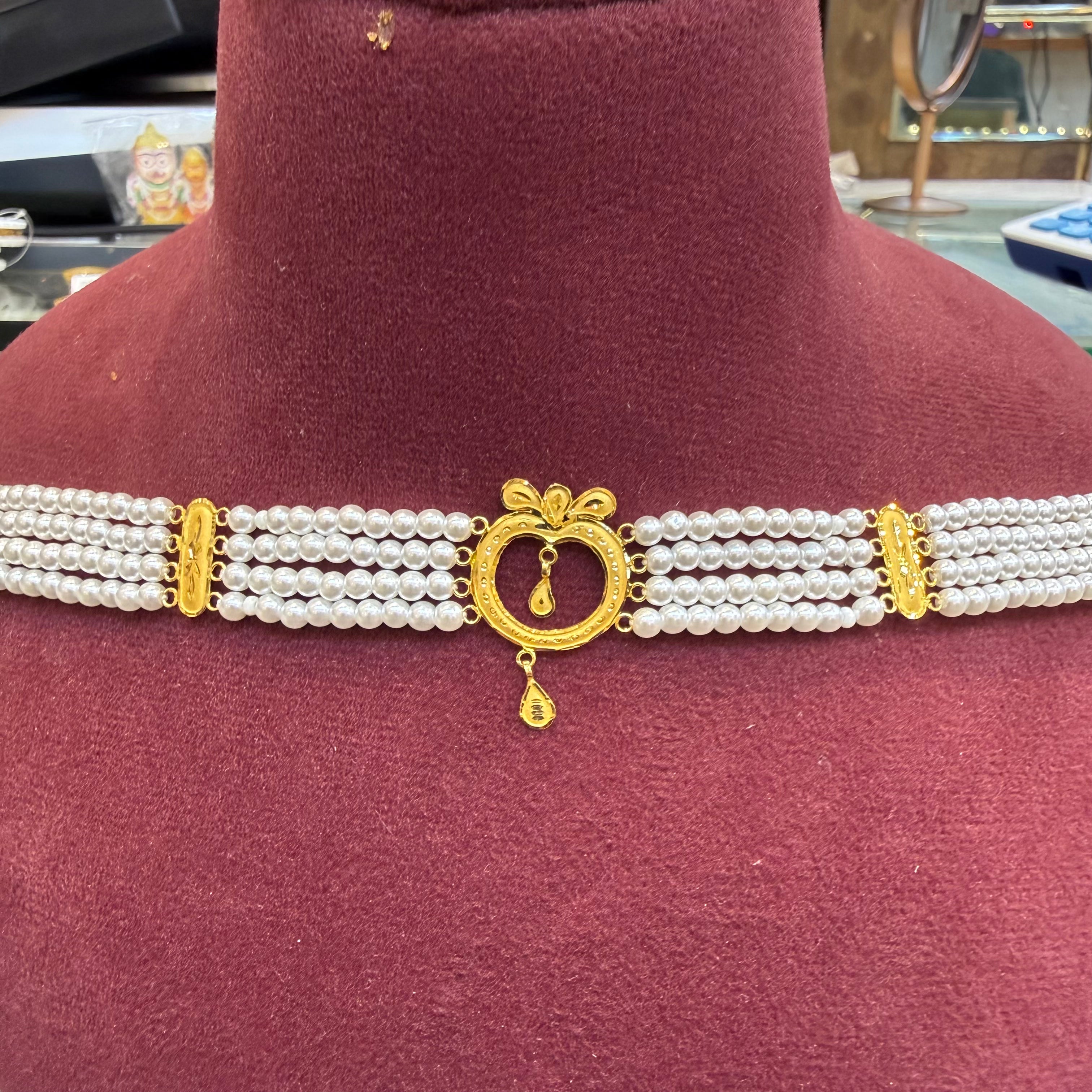 GOLD MOTI HAR- (WGT: 1.600 GM APPROX) BIS CERTIFIED HUID HALLMARK 916 22KT GOLD MOTI CHOKER 1 PIECE WITH FREE ADJUSTABLE TASSEL.