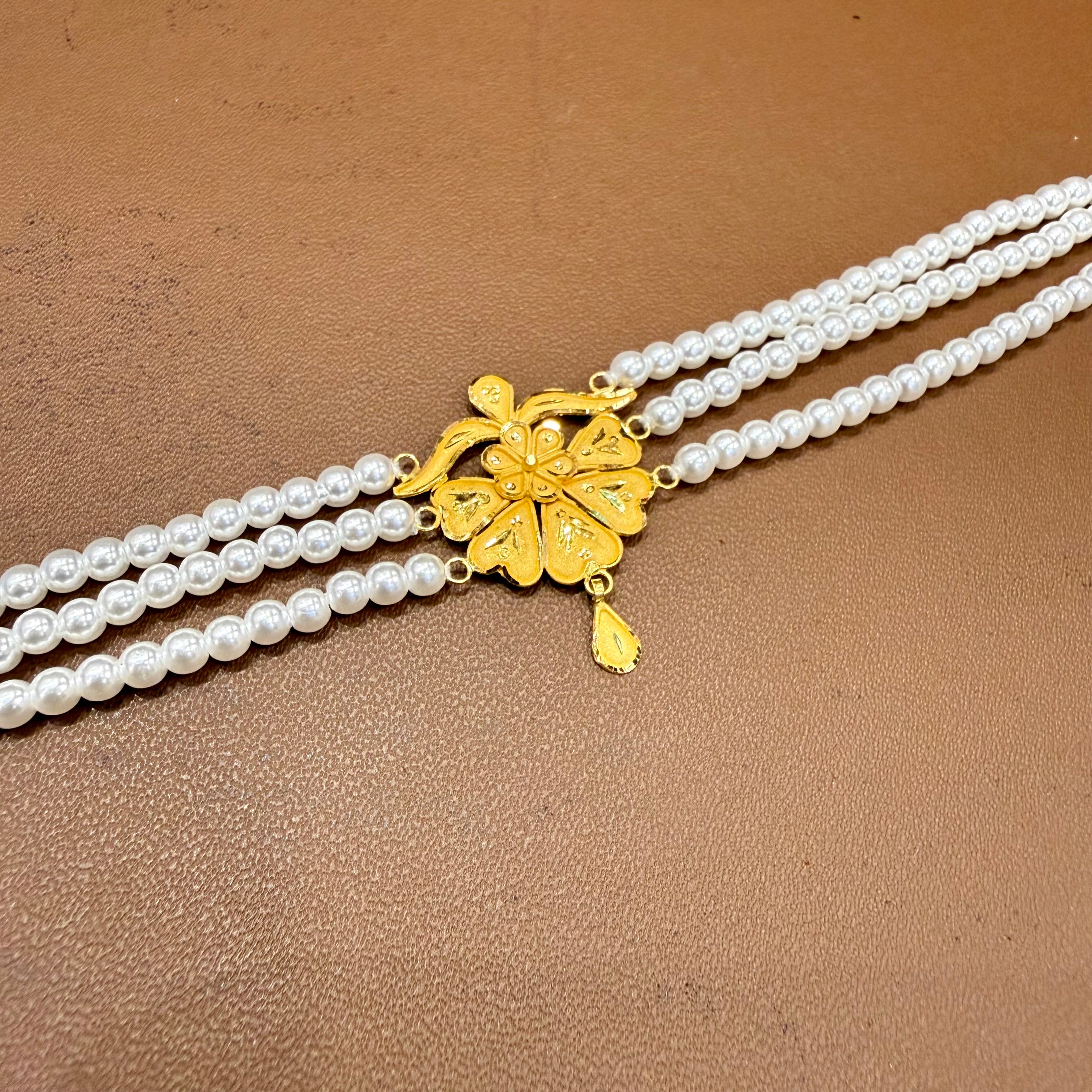 (GMJ)- WGT: 1.020 GM APPROX BIS CERTIFIED HUID HALLMARK 916 22KT GOLD MOTI CHOKER 1 PIECE WITH ADJUSTABLE TASSEL.