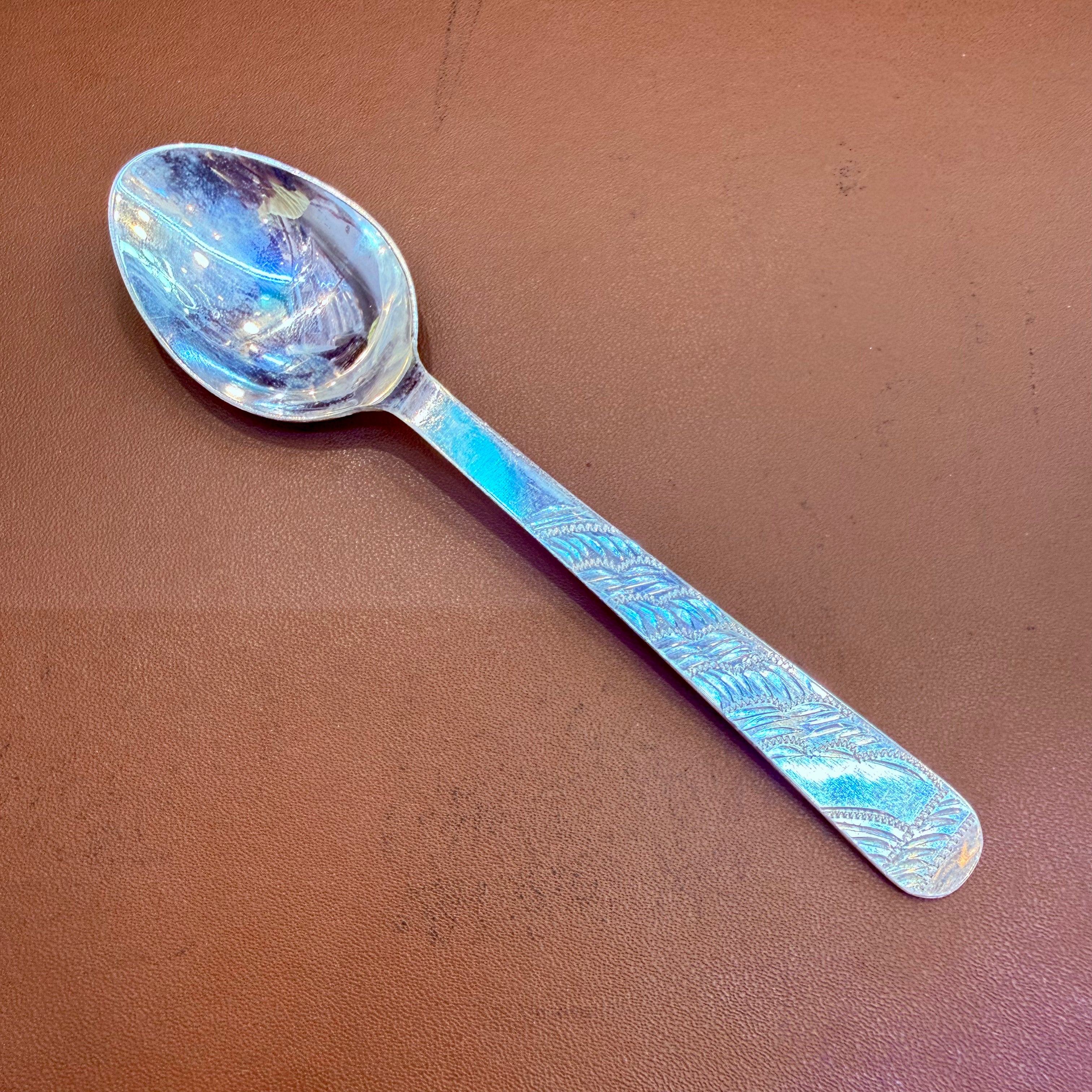 SILVER ITEMS- 5 INCH (WGT: 18 GM APPROX) BIS CERTIFIED HALLMARK 925 STERLING SILVER SPOON (CAMOCH) 1 PIECE FROM RICE CEREMONY TO BIRTHDAY FOR REGULAR USE.