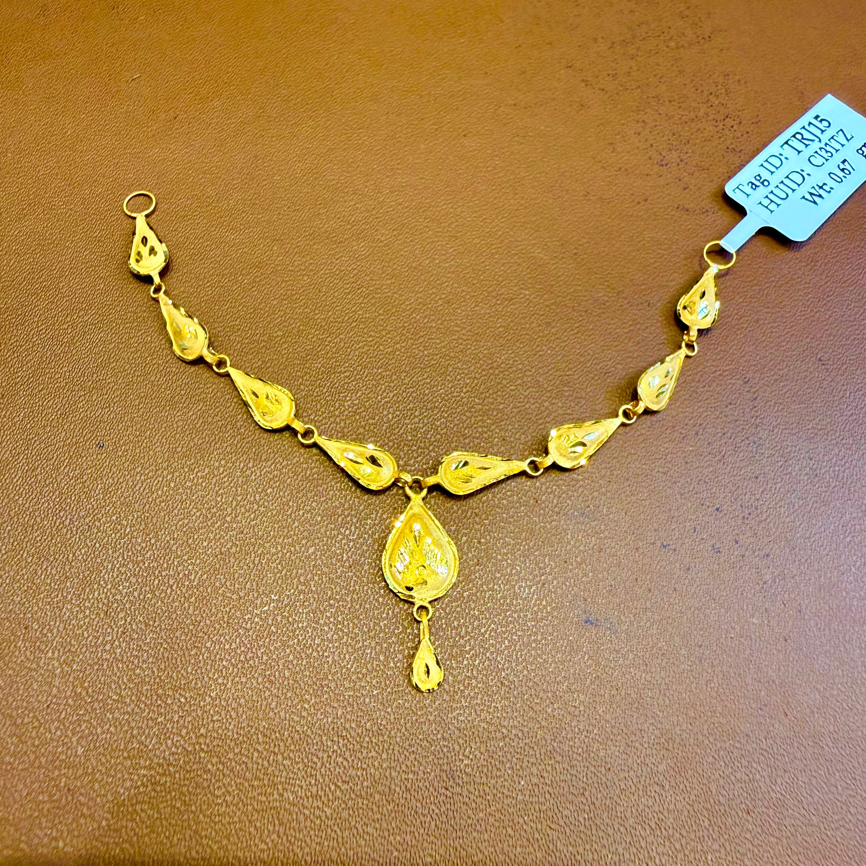 GOLD CHOKER NECKLACE-(WGT: 0.670 GM APPROX) BIS CERTIFIED HUID HALLMARK 375 9KT GOLD NECKLACE (SMALL SIZE) 1 PIECE FOR WOMEN.
