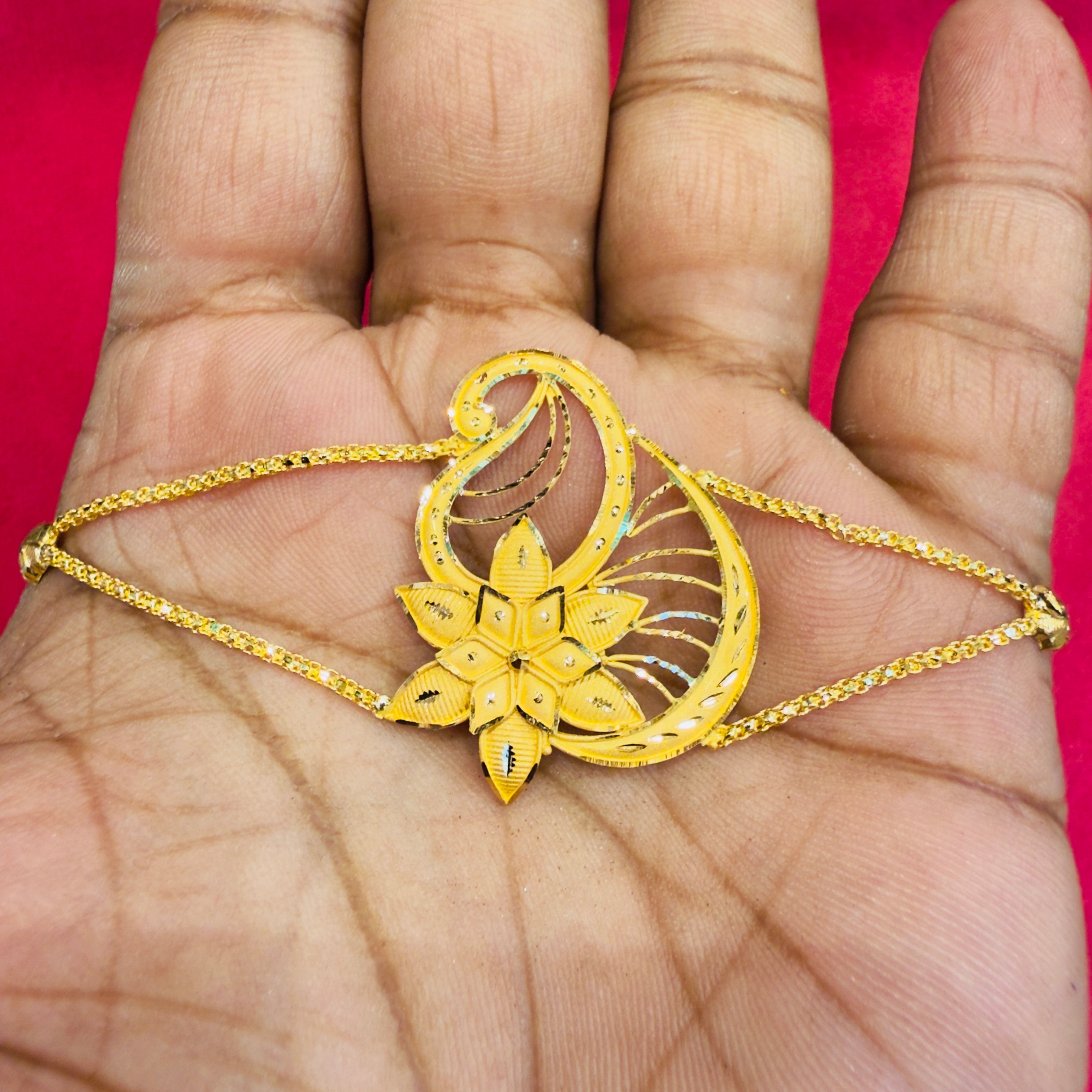GOLD MANTASHA- RAJLAXMI WGT: 4.570 GM APPROX CERTIFIED BIS HUID HALLMARK 916 22KT GOLD MANTASHA FOR WOMEN (STANDARD ADJUSTABLE SIZE).