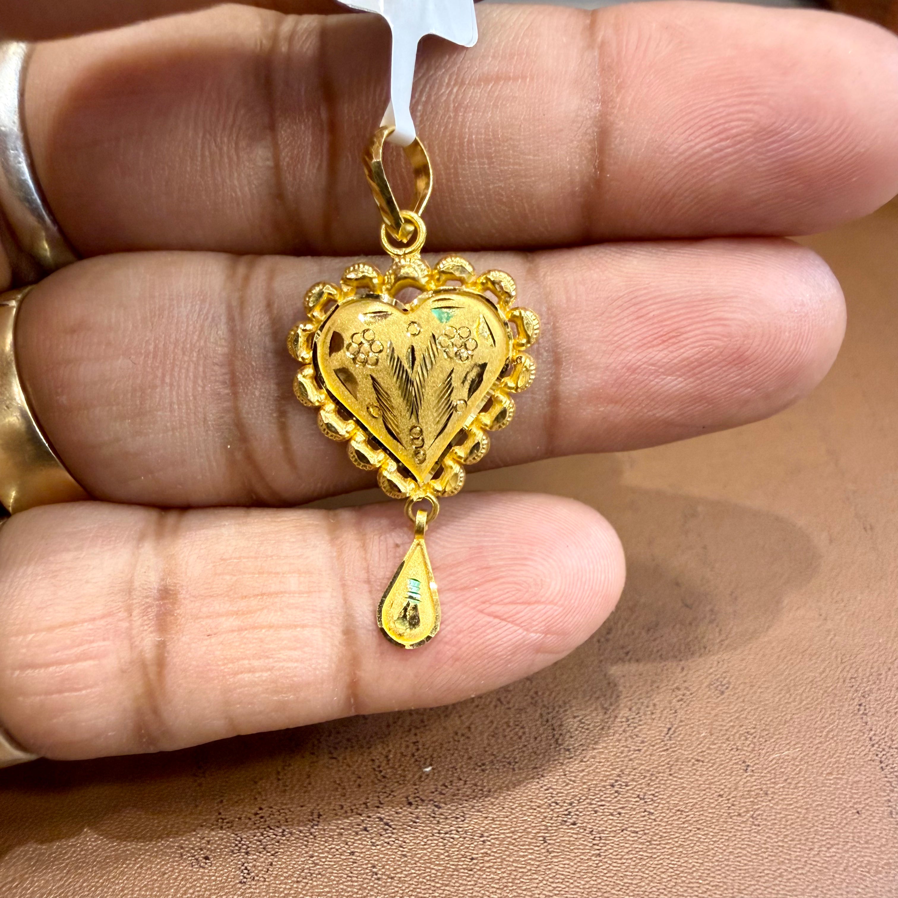 (GLO) WGT: 0.940 GM APPROX BIS CERTIFIED HUID HALLMARK 916 22KT GOLD LOCKET 1 PIECE (SINGLE LOOP) FOR CHAIN.