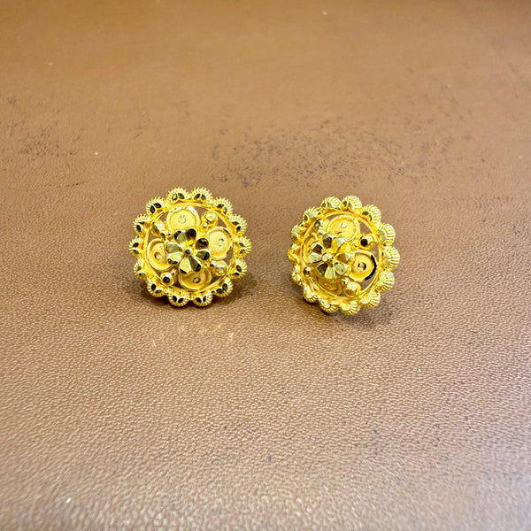 GOLD TOPS- WGT: 2.090 GM APPROX HUID HALLMARK 22KT 916 GOLD TOPS 1 PAIR FOR WOMEN.